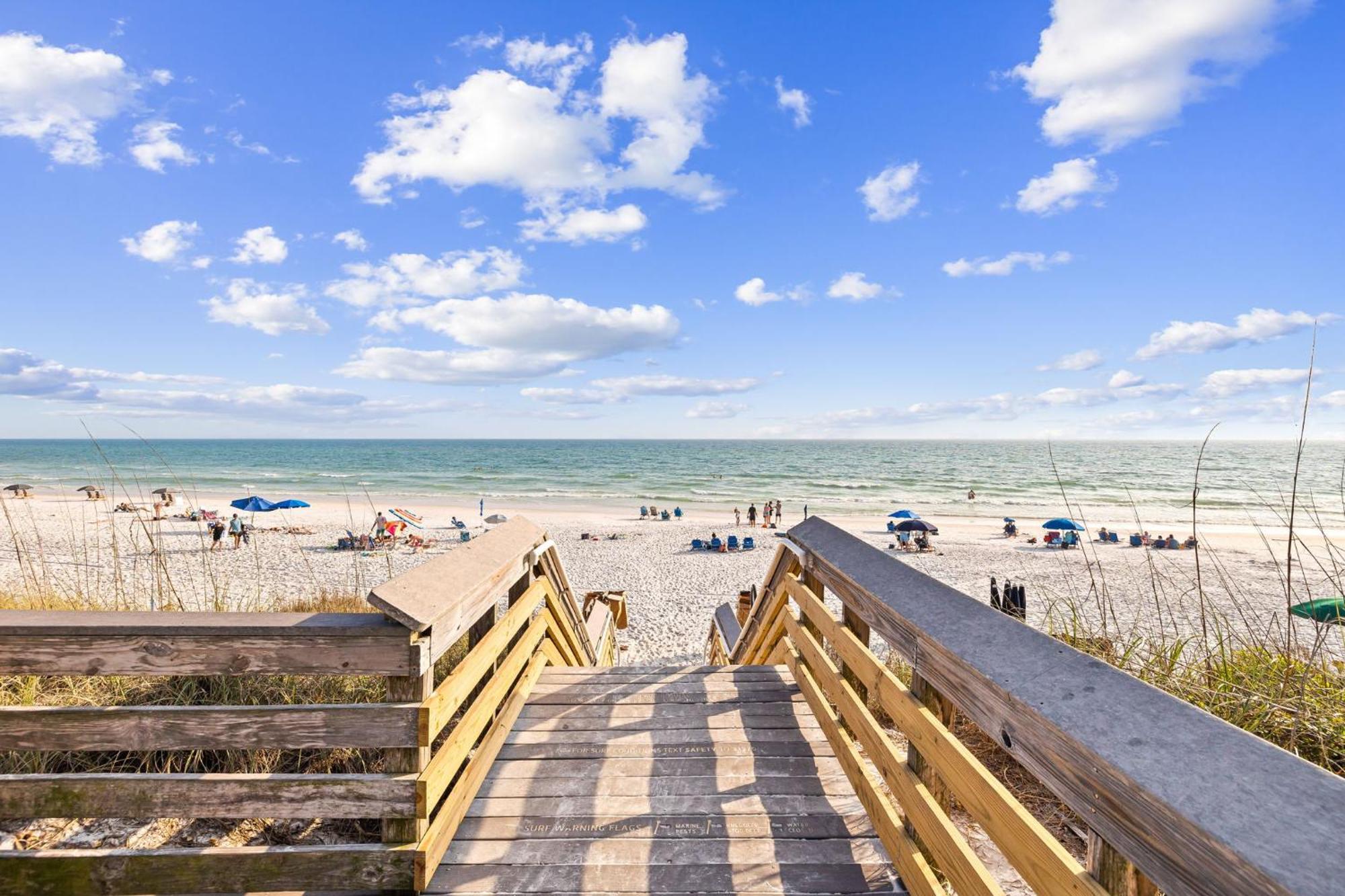 Shellabrate Good Times A Brand New Home For 2024 Only 3 Blocks To The Beach With Community Pool Santa Rosa Beach Eksteriør billede
